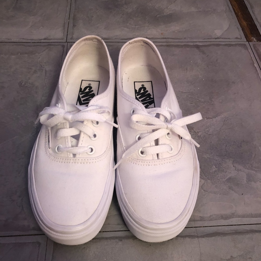 Authentic White Vans- EXCELLENT CONDITION